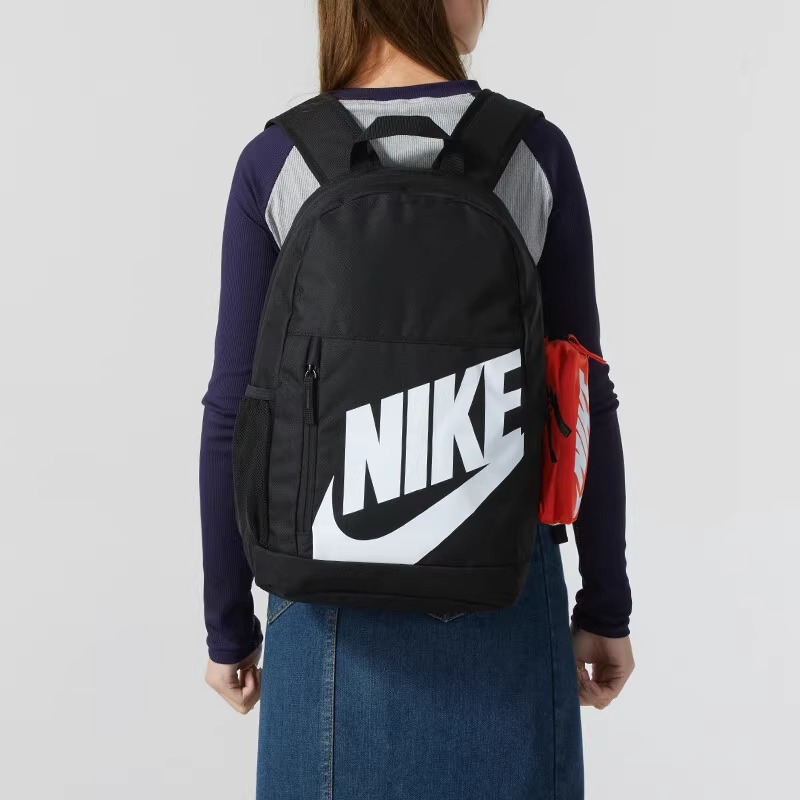 Nike耐克运动休闲双肩包