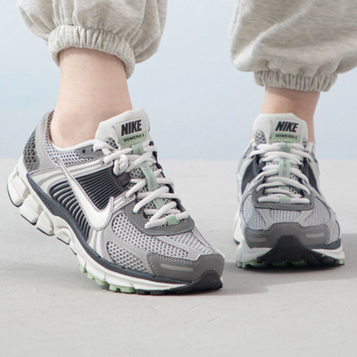 Nike耐克女鞋2026春季新款ZOOM VOMERO 5 GCEL运动休闲鞋FB8825