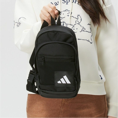 Adidas阿迪达斯男包女包2026春季新款SLING BAG单肩包KE7432