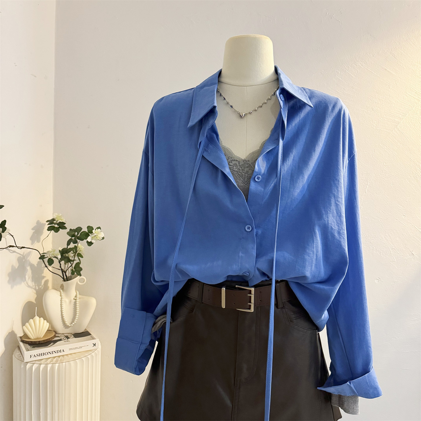 蓝色系带翻领长袖衬衫女2025秋新款设计感小众宽松休闲小个子衬衣