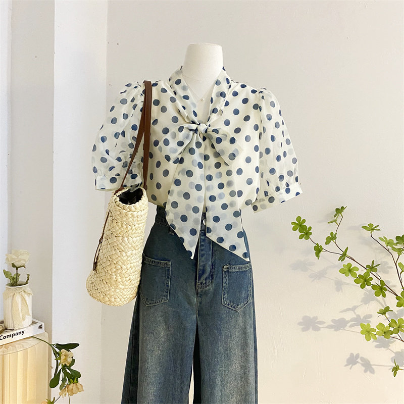 复古法式波点衬衫女夏设计感系带蝴蝶结泡泡袖雪纺衫洋气小衫上衣