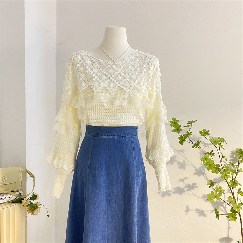 温柔风蕾丝衫2025春新款钩花镂空圆领衬衫女设计感灯笼袖小衫上衣,女装/女士精品,衬衫,淘宝优惠券,粉丝福利购,淘宝优惠卷