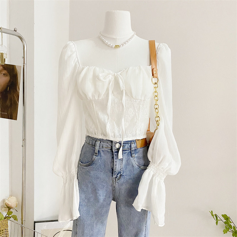 纯欲风法式方领衬衫女短款修身设计感蕾丝拼接喇叭袖雪纺上衣春季