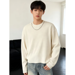 He刺野/纯色休闲短款天鹅绒坑理宽松长袖T恤男潮流韩版风打底衫