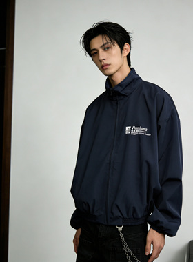 He刺野/轻奢字母印花飞行夹克男时尚立领痞帅外套夹克百搭简约