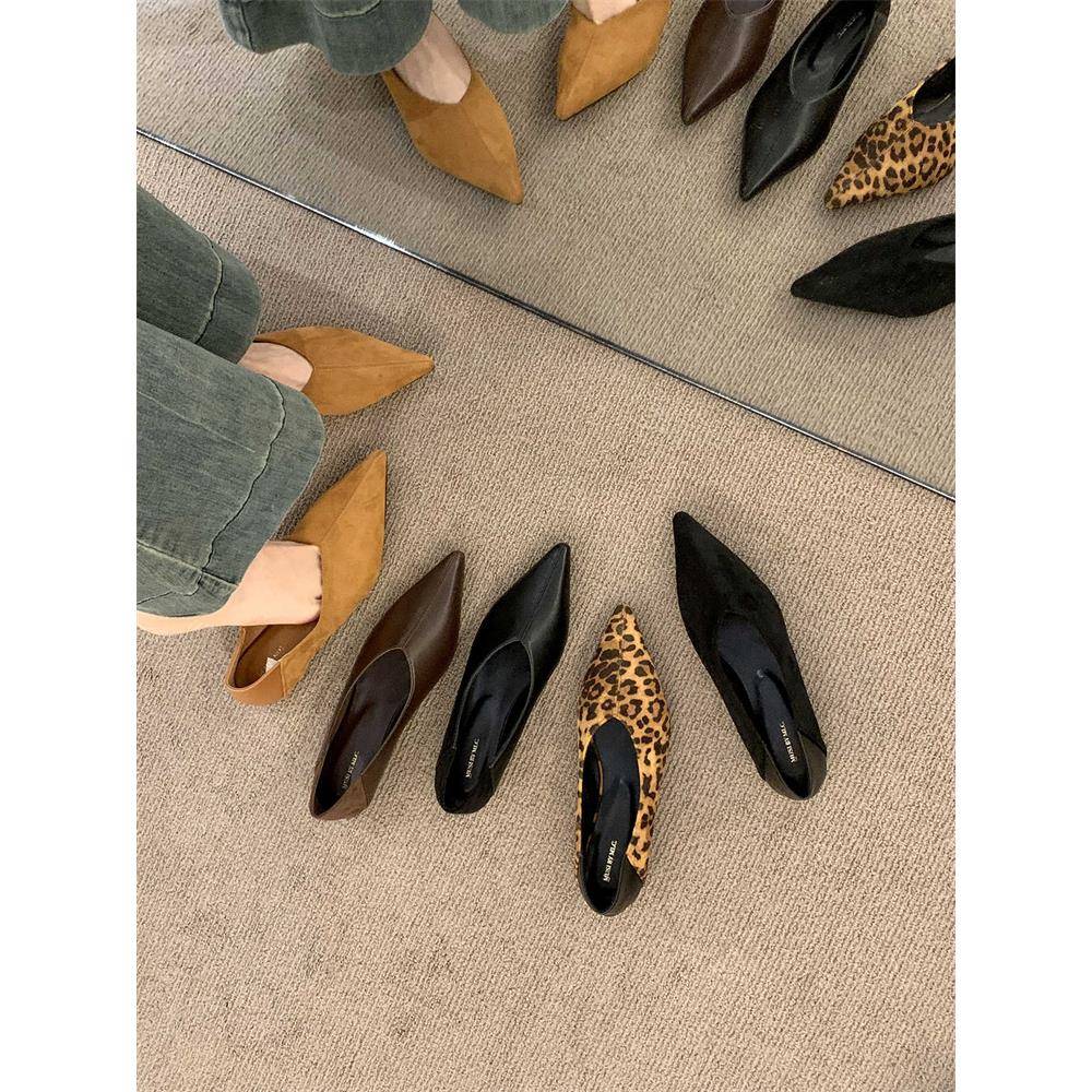 香港豹纹尖头浅口内增高单鞋女2025年新款秋季气质一脚蹬通勤瓢鞋