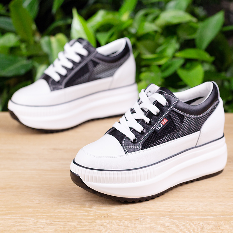 香港厚底鞋女轻便内增高8cm高跟显瘦2023新款百搭网纱松糕小白鞋