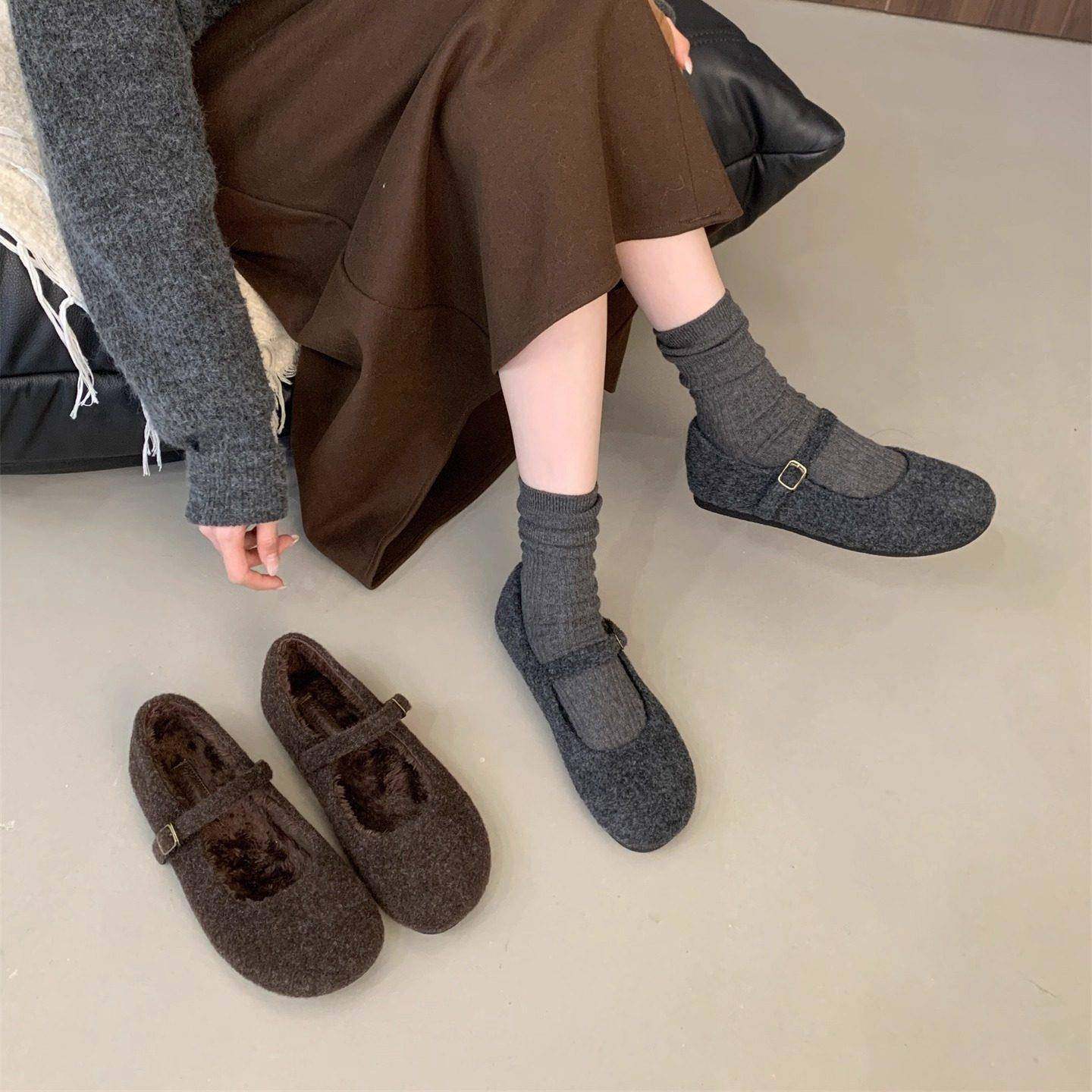香港灰色呢子玛丽珍毛毛鞋女外穿冬季新款气质单鞋女平底加绒棉鞋