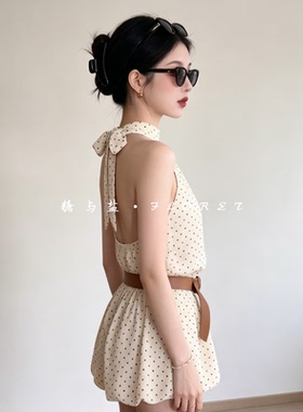 糖与盐FLORET 设计感露肩波点连衣裙女夏季新款挂脖收腰蓬蓬裙