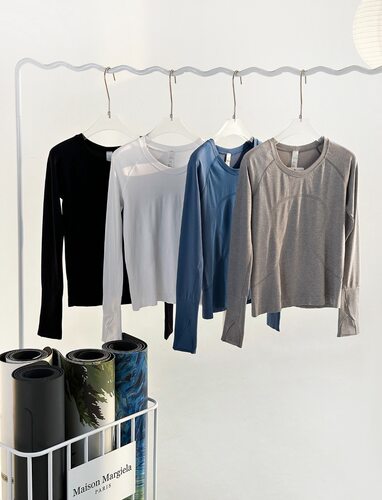 运动长袖套指健身上衣透气女