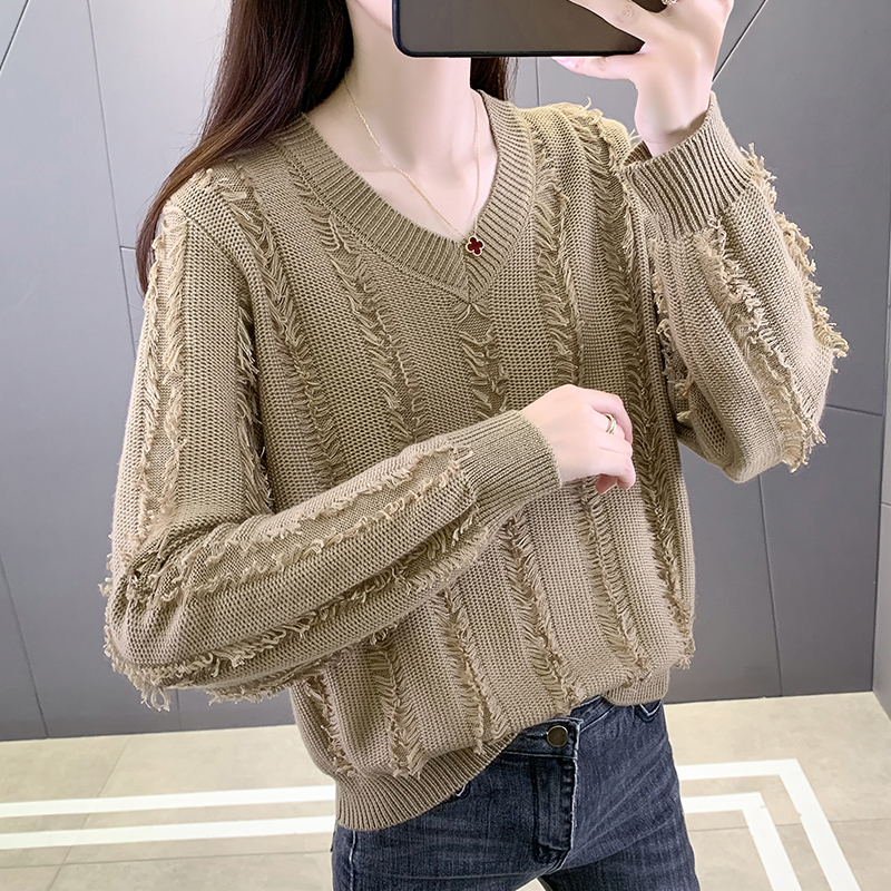 纯色流苏边毛衣针织打底衫