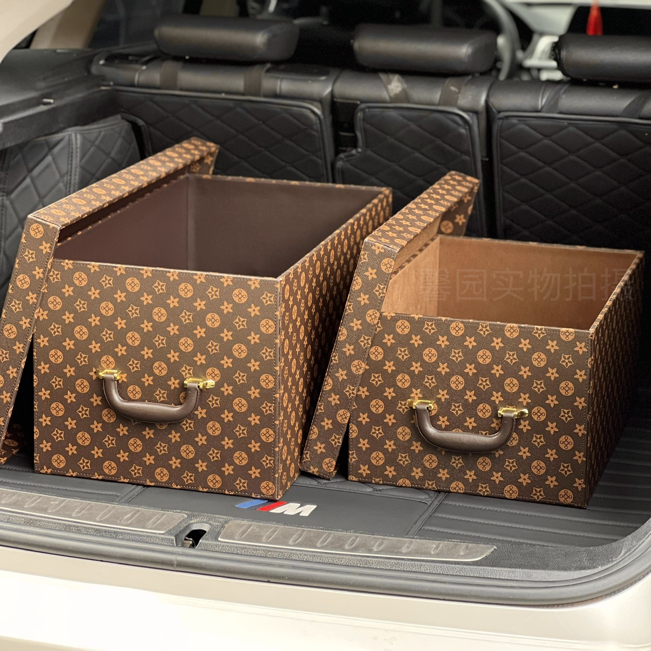 后备箱整理箱车载收纳箱车内用品整理箱车尾箱杂物收纳盒加厚皮质