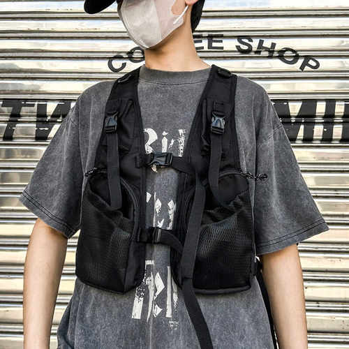 潮酷暗黑机能风战术工装马甲背心包反光轻便骑行跑步收纳手机包