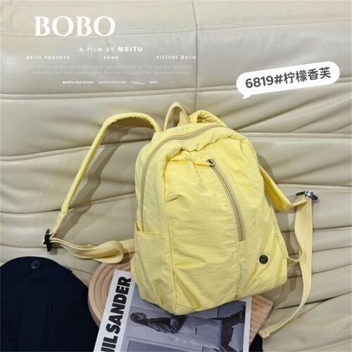 2025新款博卜BoBo超轻便户外运动双肩包简约慵懒风上班通勤小背包