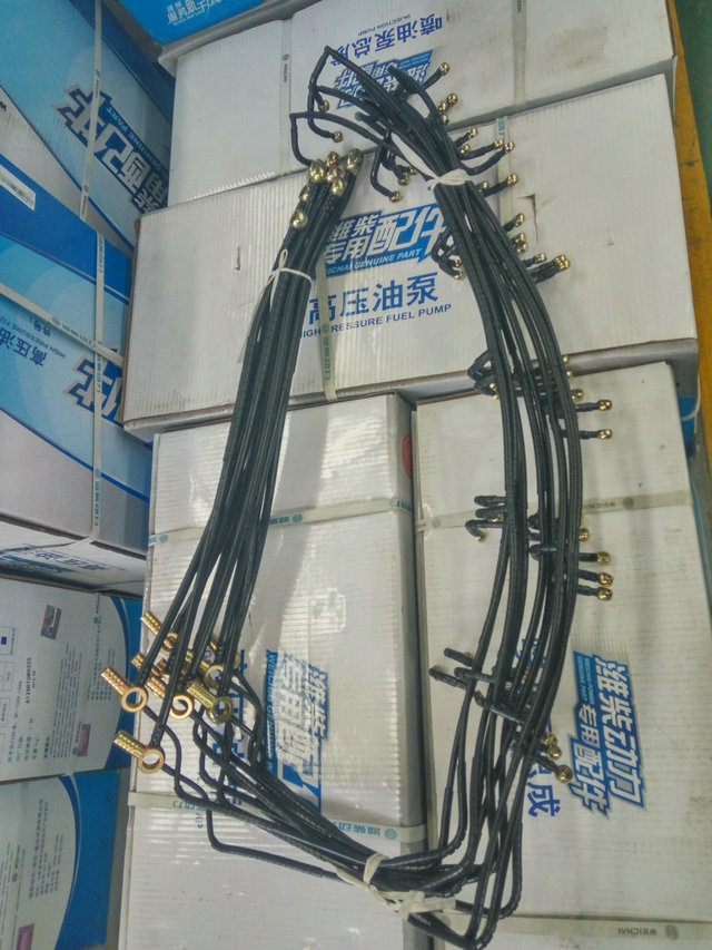 潍柴喷油器回油管X3000 WP10电喷 336马力大泵油嘴回油管原厂配件