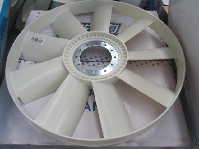 潍柴发动机风扇叶WP10 290马力直径590  640直径风扇潍柴原厂配件