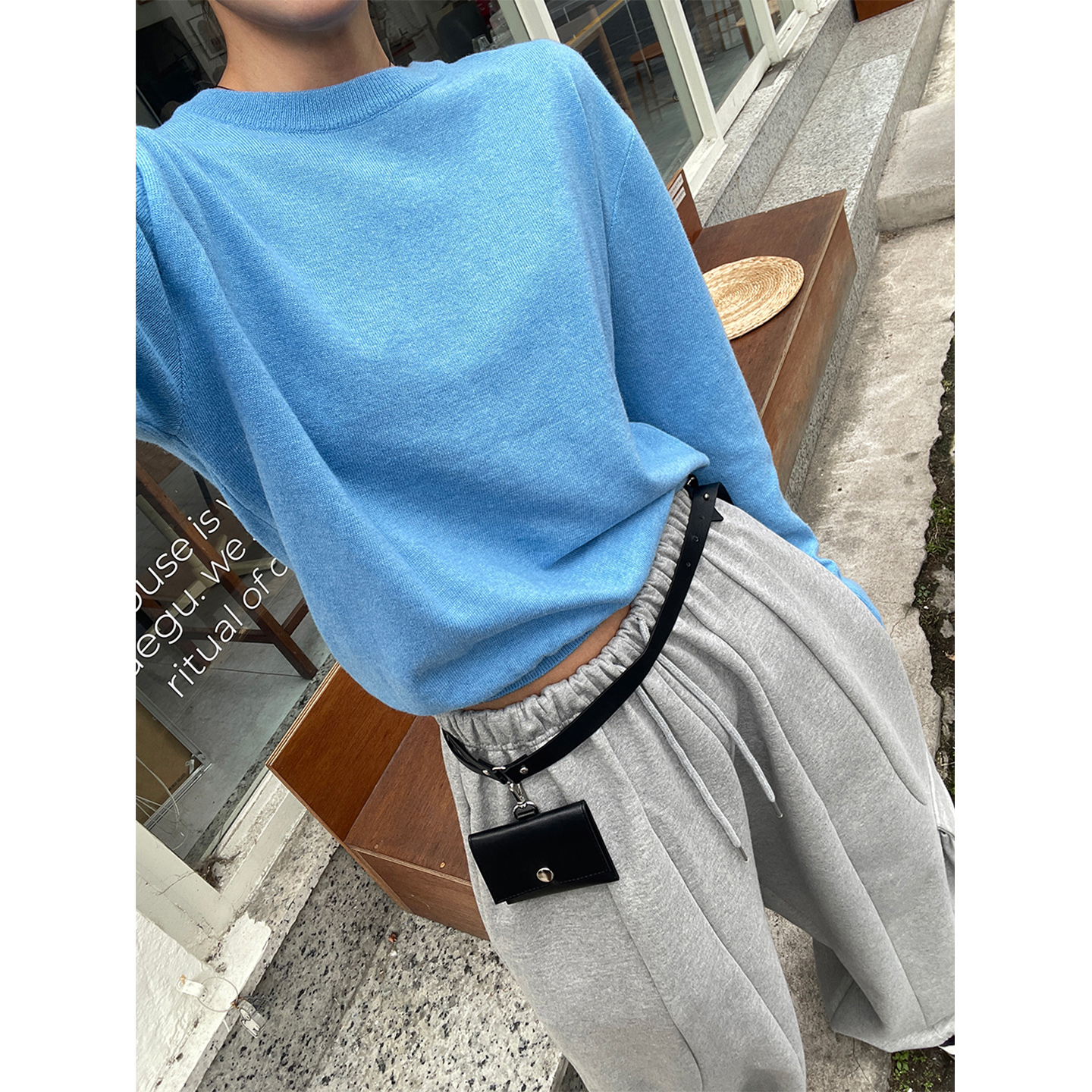 鬼鬼家正品韩代东大门秋冬 减龄百搭宽松舒适圆领套头针织衫毛衣