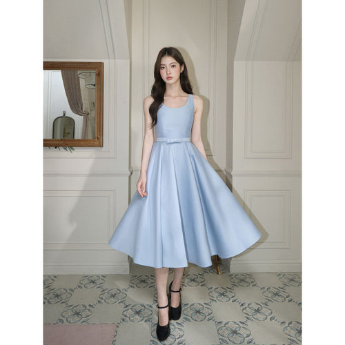 avenemt/蝴蝶结U领赫本长