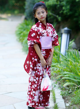 日本和服女童传统和服浴衣5-13岁女孩和服正装全套