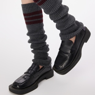 走向光明的未来2025冬季横机细腻纹理多巴胺温柔感白色条纹袜套DF