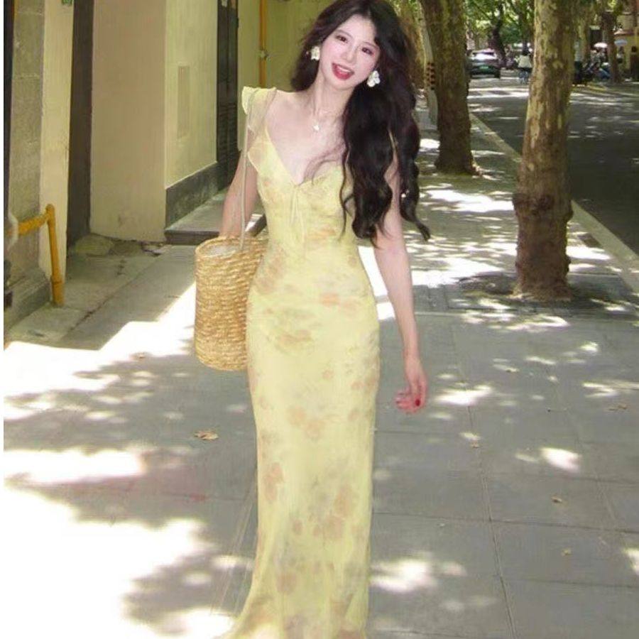 法式印花吊带飞飞袖气质修身显瘦连衣裙包臀鱼尾长裙黄色碎花V领,女装/女士精品,连衣裙,淘宝优惠券,粉丝福利购,淘宝优惠卷