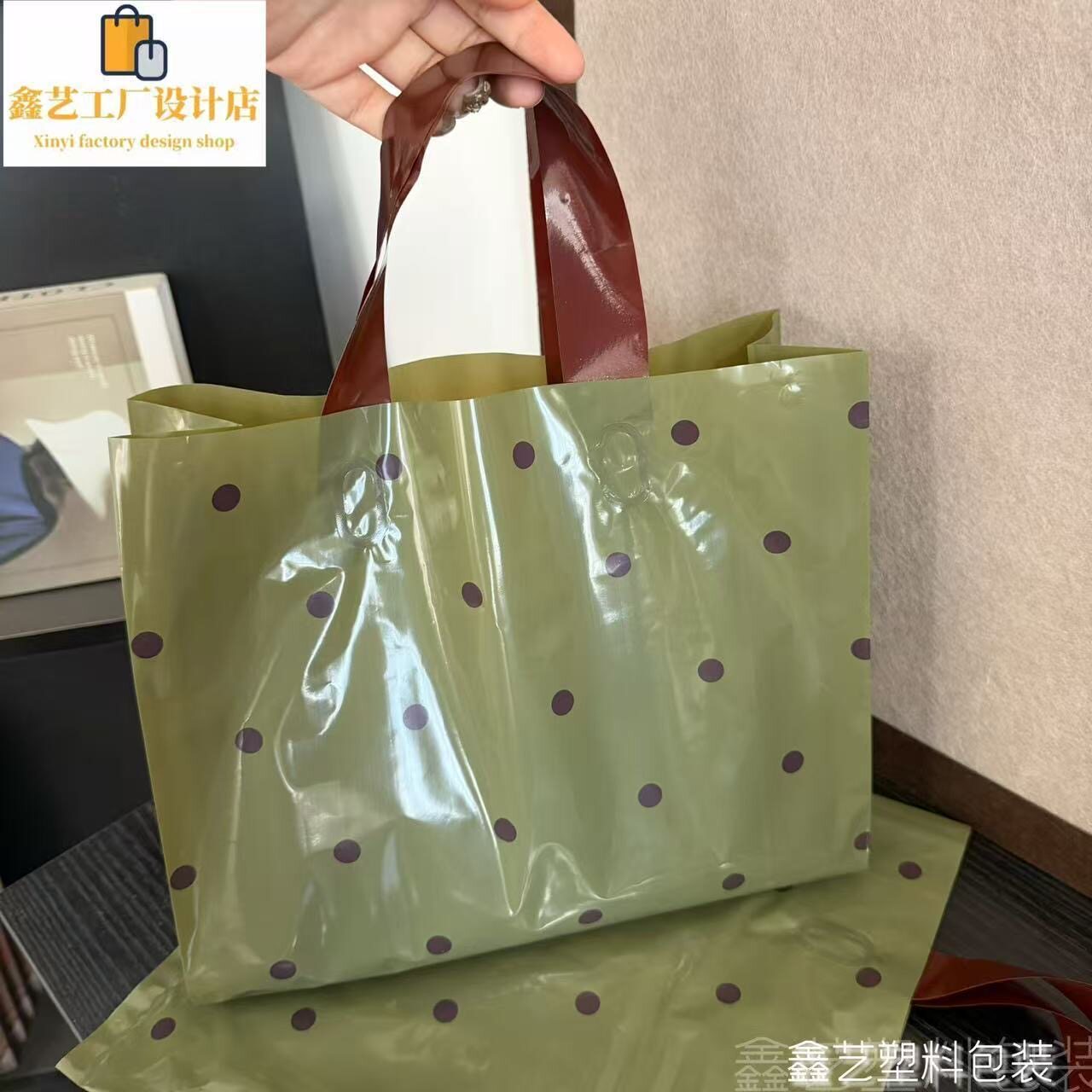 榉木绿波点加厚服装店专用购物袋礼品袋手提袋子复古高级包装袋子