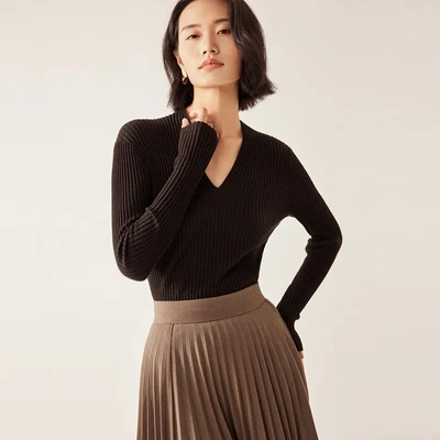 LICKY同款100%扬子纱羊毛针织衫秋季新款女装v领精致坑条修身毛衣