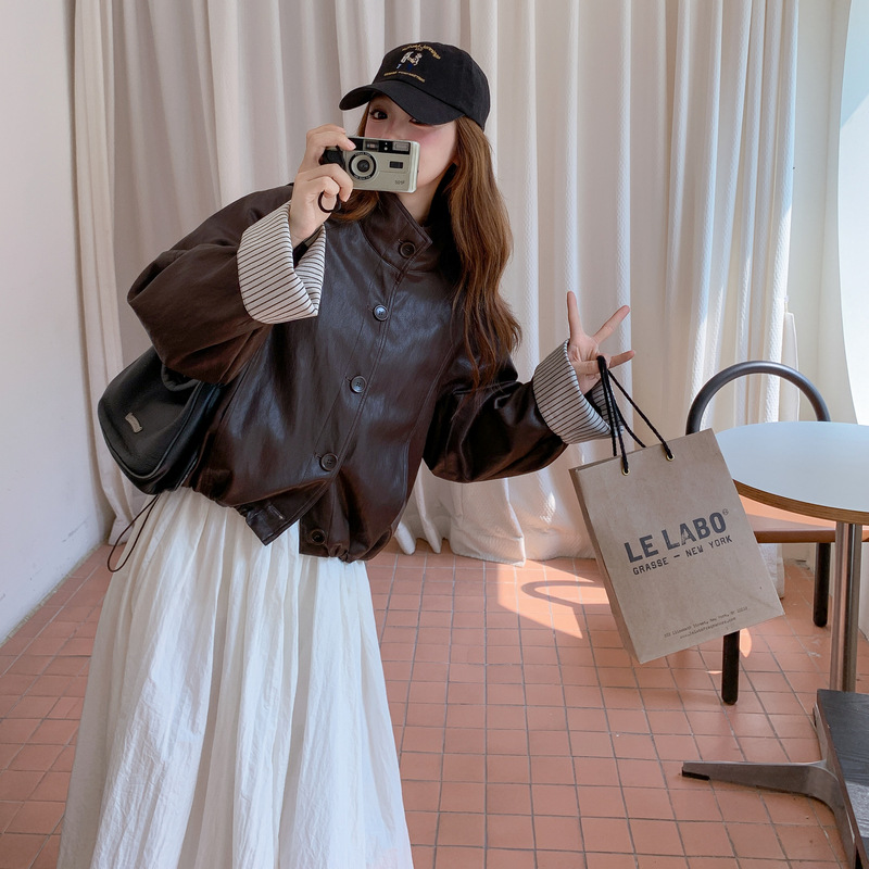 官网女装夏易菲实拍咖色美式时髦潮酷炸街皮衣外套2025秋新款休闲