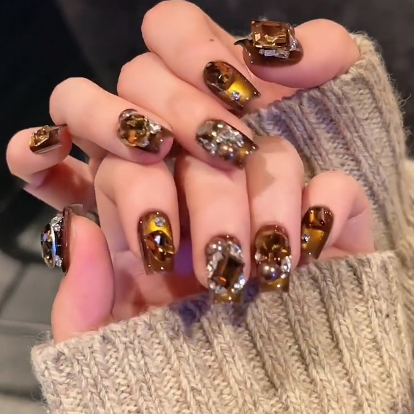 秋冬纯手工穿戴美甲中长方琥珀猫眼金棕闪钻可拆卸假指甲成品婚甲,彩妆/香水/美妆工具,穿戴甲/甲片,淘宝优惠券,粉丝福利购,淘宝优惠卷