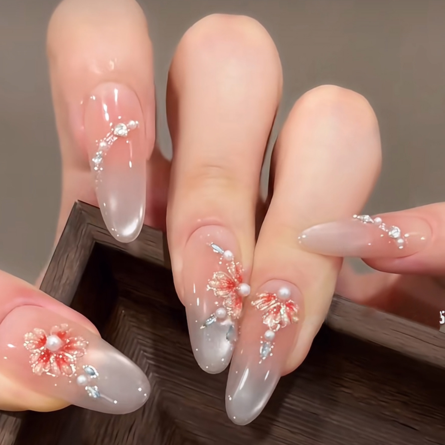 掐丝珐琅新款手工穿戴美甲