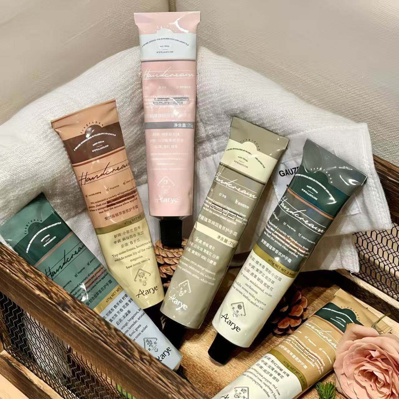 安野屋香氛护手霜长效滋润保湿