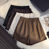 小个子外穿显瘦松紧高腰a字外穿宽松阔腿短裤 开叉PU皮裤 女秋冬季