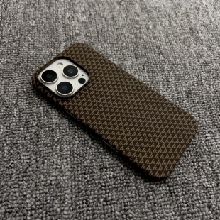 半包肤感碳纤维纹适用iPhone16promax苹果15promax手机壳磁吸充电14超薄散热13pro凯夫拉纹理12防摔保护套硬