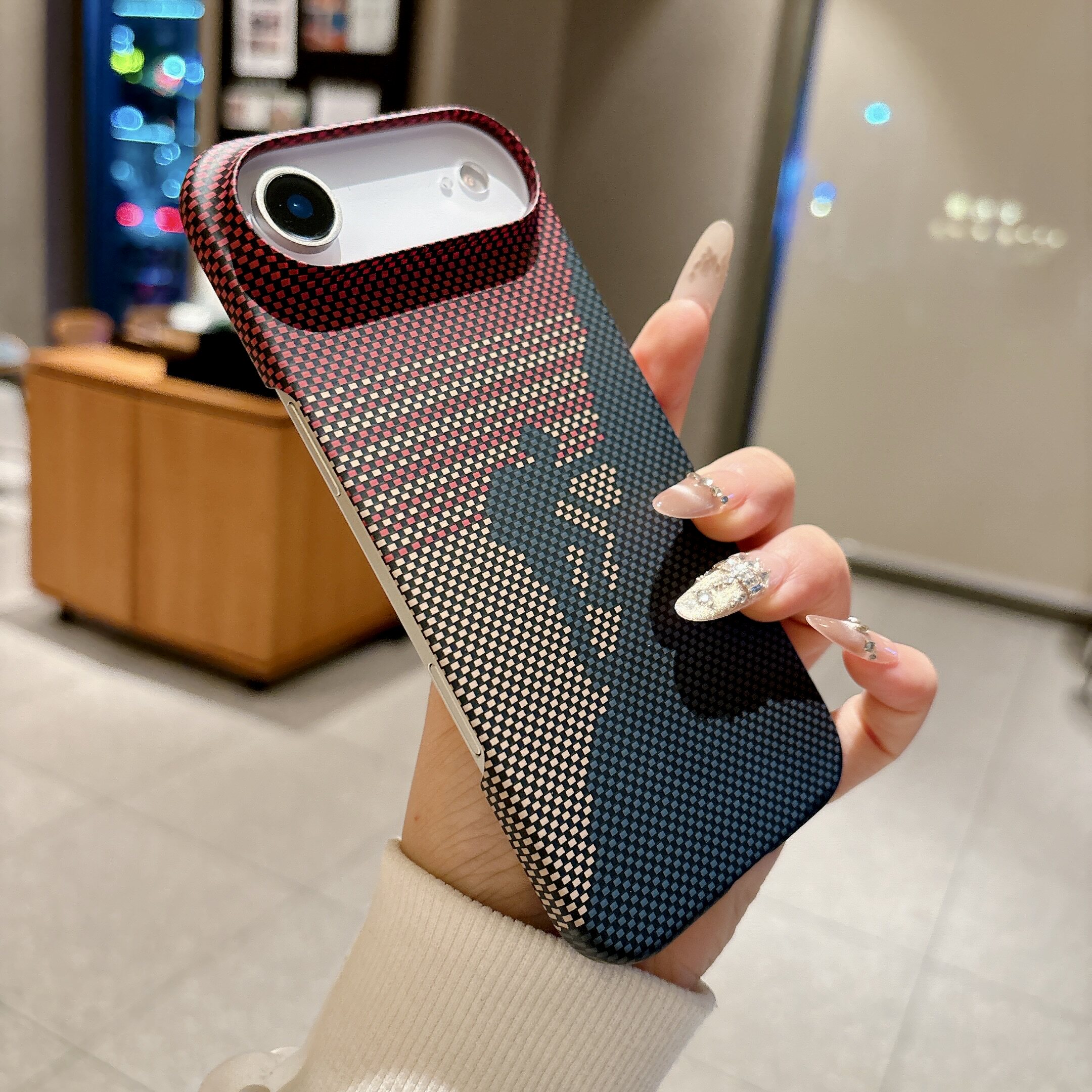 适用于iPhone17Air手机壳半包碳纤维纹磁吸苹果17promax高级感浮雕颗粒感16pro情侣时尚14轻薄磨砂13外壳15PM