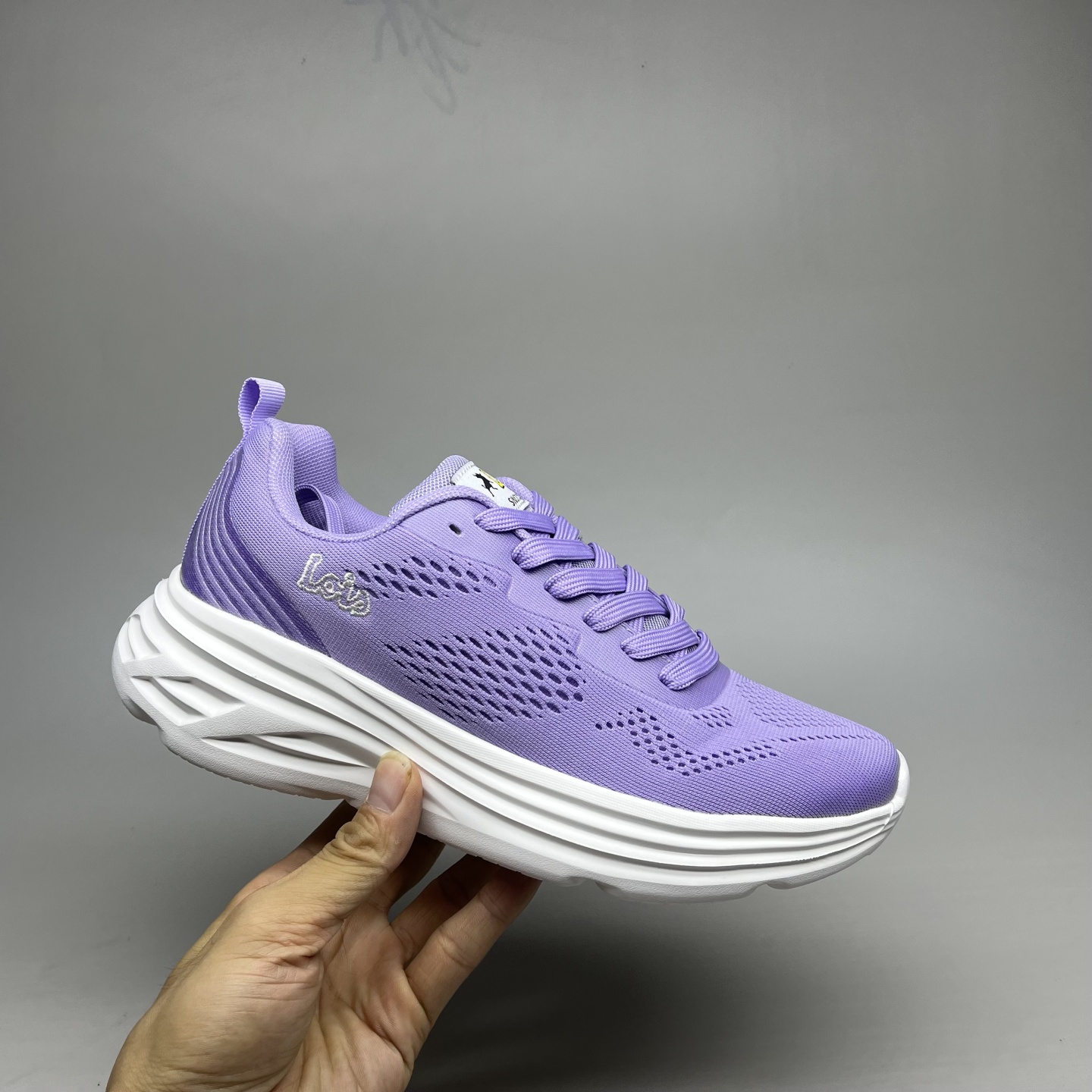 稀缺外贸春夏季新款镂空透气网面女鞋轻便舒适旅游鞋健步鞋亏本鞋