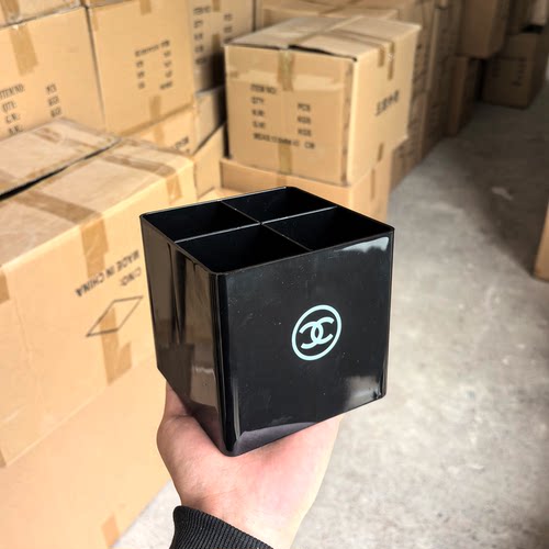 化妆刷眉笔收纳盒亚克力笔筒桌面简约创意收纳盒学生梳妆台多功能