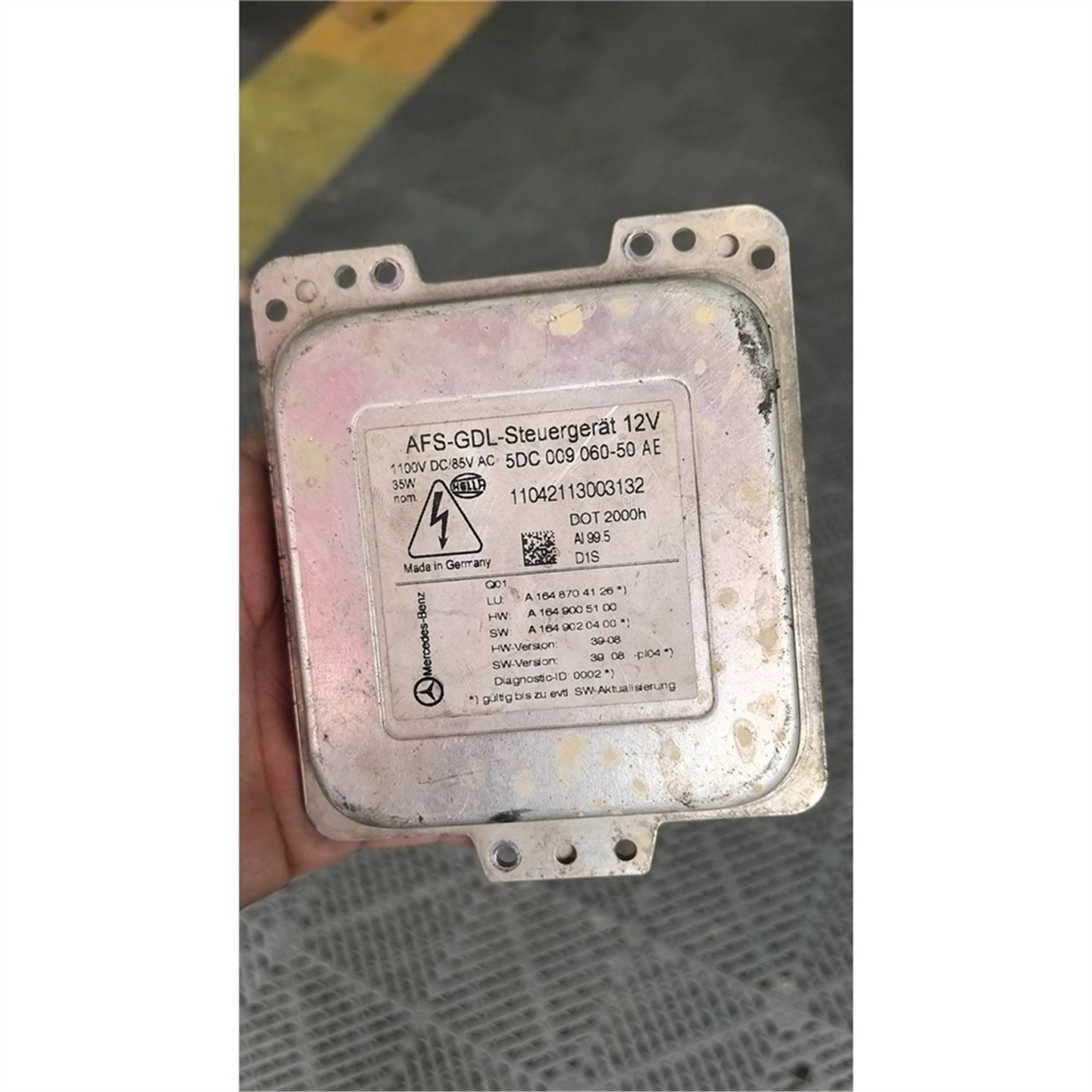 适合奔驰GL系W164GL350GL400GL500 550320大灯氙气包安定器电脑版