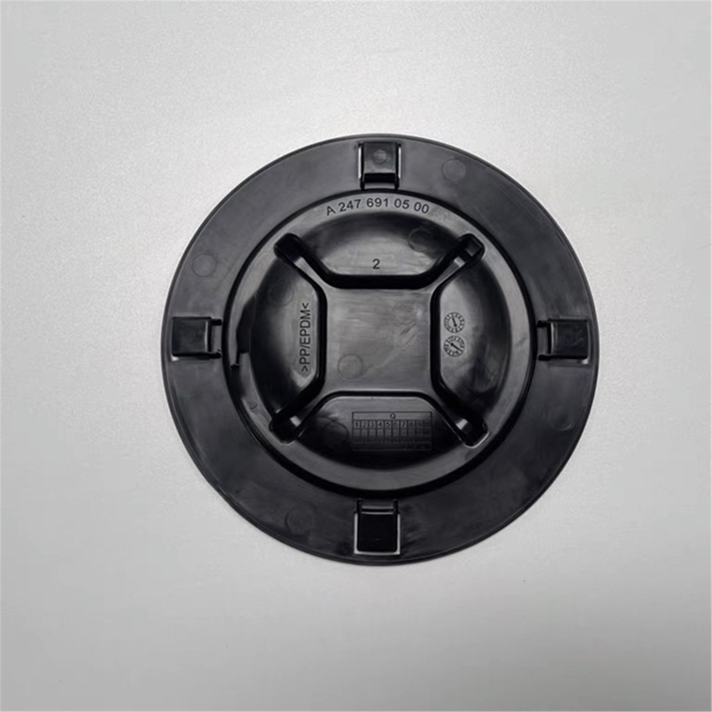 适用于奔驰GLA200前轮内衬CLA260B180车轮挡泥板前轮胎内衬小盖板