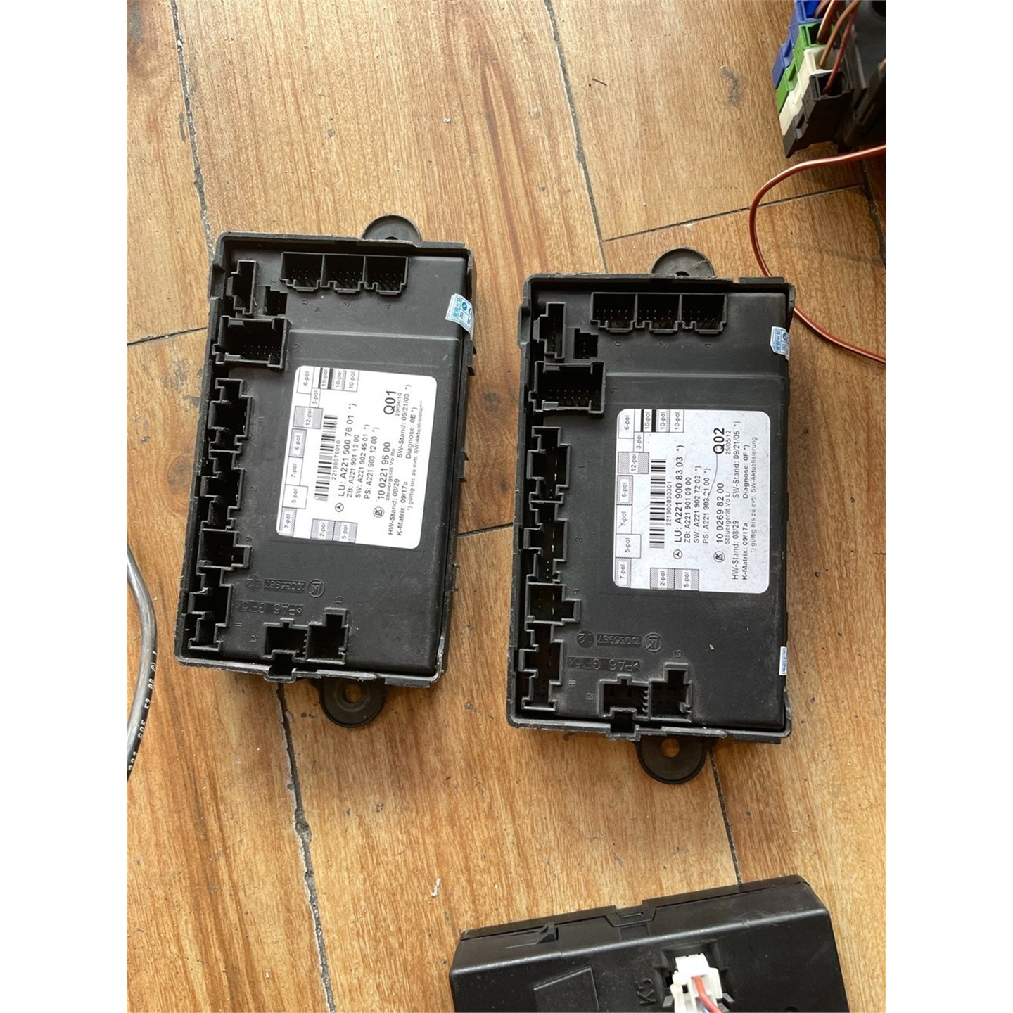 适用W221车门控制模块S320Ls400S500S600后备箱电脑拆车尾盖