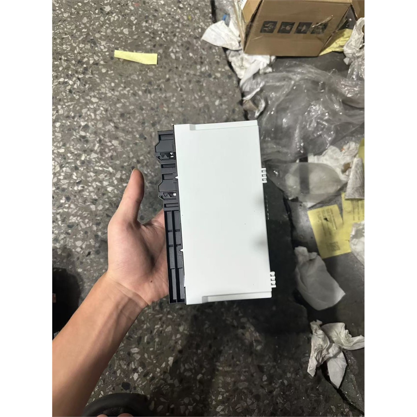3系F30F35左右座椅电脑模块控制器 F18座椅模块 7系F02F20F52