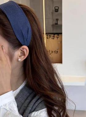 蓝色格纹宽边发箍女2025新款高级感发带式洗脸头箍显脸小简约头饰