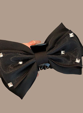 2023新款高级精致黑色大蝴蝶结抓夹大号发夹高端缎面气质鲨鱼发卡