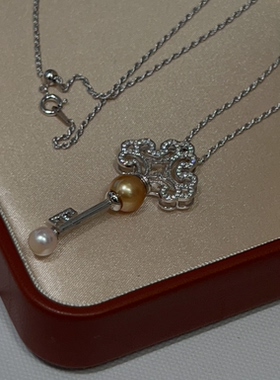 金钥匙项链