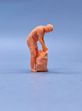 SuperGe1/64白模人偶工地工人收拾材料写实人物直接上色S707