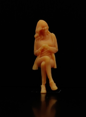 SuperGe1/64白模人偶拿杯子坐姿女素模直接上色T501