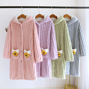 秋冬季新款加厚珊瑚绒睡衣女长款睡裙法兰绒睡袍家居服浴袍可外穿