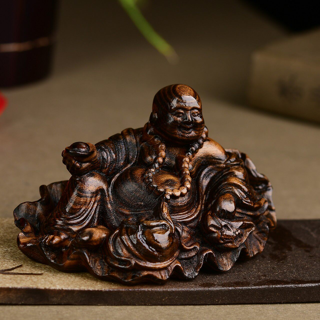 沉香木雕招财弥勒佛像保平安家居汽车摆件木质笑佛工艺装饰品礼物