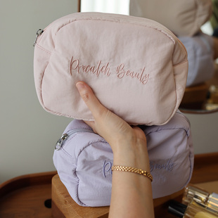 字母刺绣大容量化妆包粉色紫色旅行拉链收纳袋洗漱包大号内胆包