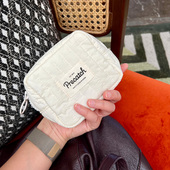 美摘纯色立体小包耳机包卡包便携加厚隔层补妆气垫口红卫生巾收纳