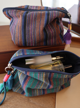 彩色条纹流苏手拎民族风情布艺拉链化妆包女生旅行收纳包小众设计